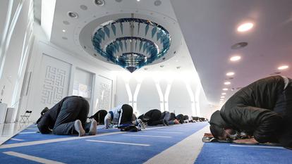 Dans une mosquée de Mulhouse, le 13 avril.