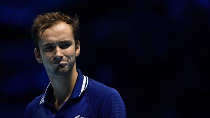 Daniil Medvedev poursuit son parcours parfait à Turin.