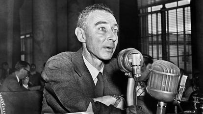 «À la fin de cette audition, s'il est acté qu'il ne s'est pas montré déloyal envers son pays, on évoque les “défauts fondamentaux” de son caractère pour ne pas lui renouveler son habilitation de sécurité»