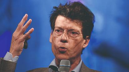 Laurent Alexandre invite notamment les fonctionnaires à se former d’urgence à l’IA.