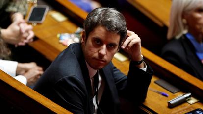 غابرييل أتال، في قاعة الجمعية الوطنية.