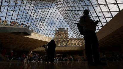 En qute des dfaillances et dventuels responsables, les enqutes et les missions spciales multiplient auditions publiques et consultations de spcialistes.