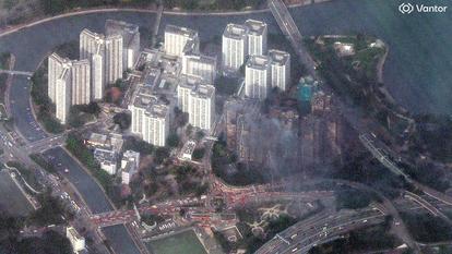 Image satellite du complexe immobilier Wang Fuk Court après un incendie meurtrier, à Hongkong, le 27 novembre 2025.
