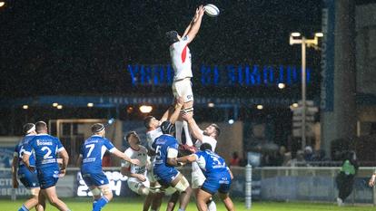 Colomiers, en bleu, a fini par faire céder Grenoble dans les vingt dernières minutes.