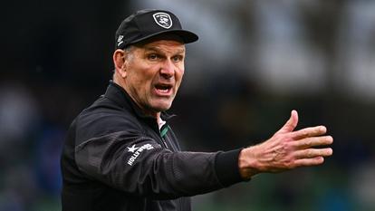 Le Néo-Zélandais John Plumtree, entraîneur des Sharks depuis 2023.