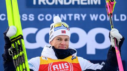 Johannes Klaebo a remporté son 100e titre en Coupe du monde ce vendredi.