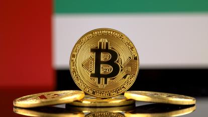 Depuis 2022, Dubaï s’est ainsi doté de la VARA, son autorité pour les actifs virtuels, chargée de délivrer licences, règles de conduite et contrôles, jusqu’à la régulation de la publicité crypto.