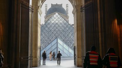 La ministre de la Culture a annoncé que le budget du musée ne baisserait pas en 2026 et s’est dit prête à autoriser 8 recrutements.