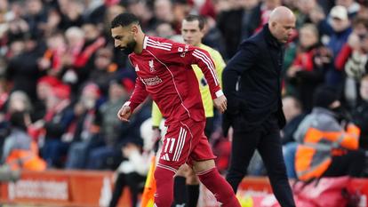 Mohamed Salah et Arne Slot face à Brighton