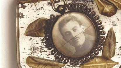 Médaillon retrouvé dans les affaires de Léonce Delaunoy, mort en octobre 1918.