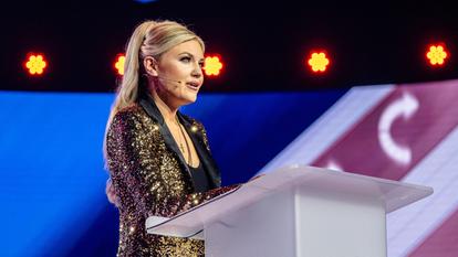 Habituée des projecteurs, Erika Kirk entend poursuivre son combat après le décès de son époux.