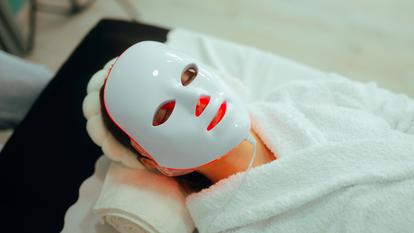 Les prix des masques à LED vendus dans le commerce varient énormément, pour une efficacité difficile à évaluer.