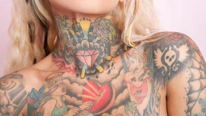 Les cinq derniers mois ont vu paraître pas moins de trois études épidémiologiques analysant le risque de mélanome chez les personnes tatouées.