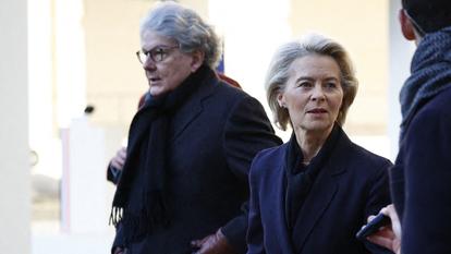 L’ancien commissaire européen Thierry Breton et la présidente de la Commission européenne, Ursula von der Leyen, en janvier 2024.