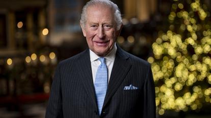 Le roi Charles III d’Angleterre enregistre son discours de Noël dans la chapelle Henri VII de l’abbaye de Westminster, dans le centre de Londres, le 11 décembre 2025.