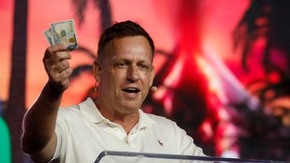 Peter Thiel, le cofondateur de PayPal et Palantir Technologies, a annoncé cette semaine avoir ouvert des bureaux à Miami.