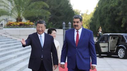 Xi Jinping accueille Nicolás Maduro au grand Hall du Peuple, à Pékin en septembre 2023.
