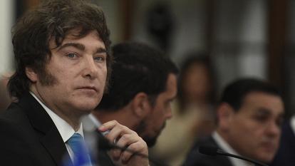 Le président argentin Javier Milei assiste au 67e sommet des chefs d’État du Marché commun du Sud (Mercosur) à Foz do Iguaçu, au Brésil, le 20 décembre 2025.