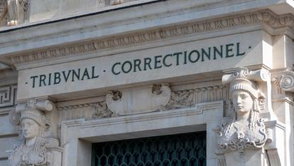 Image de la façade du tribunal correctionnel de Paris