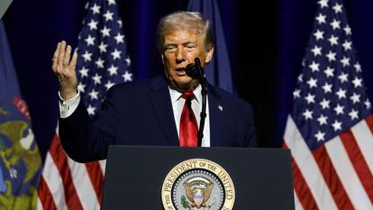 Le président américain devant le Club économique de Détroit, le 13 janvier 2026.