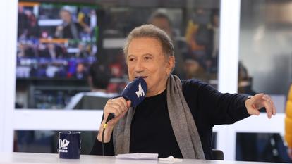 Michel Drucker sur le plateau du «Buzz TV»
