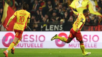 Ça plane toujours pour le RC Lens.