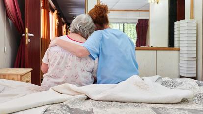 Pour les militants de l’euthanasie et du suicide assisté, les verrous ajoutés par la Haute Assemblée sont secondaires dès lors que le principe est acquis.