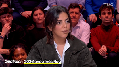 Inès Reg sur le plateau de «Quotidien».
