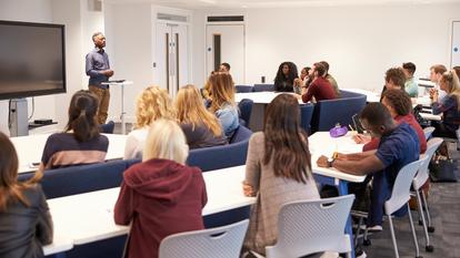 En 2025, plus d’un quart des étudiants français ont choisi l’enseignement privé, contre 15% entre 1990 et 2005.