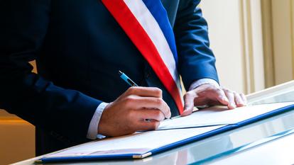 En 2025, seuls 6,2 % des maires étaient artisans, commerçants et chefs d’entreprise.