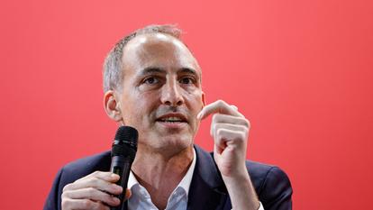 Le président de Place publique et candidat putatif à l’élection présidentielle, Raphaël Glucksmann, prévient qu’il ne participera pas à la primaire.