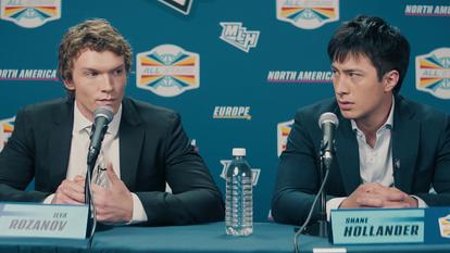 Joueurs de hockey prometteurs que la presse érige en rivaux, Illya et Shane ne peuvent nier leur attirance en coulisses.