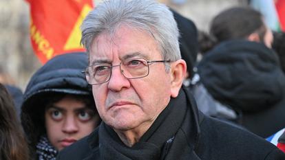 Dans les sondages, l’image de Jean-Luc Mélenchon en prendra peut-être un coup - et encore, sa popularité est déjà à son étiage.