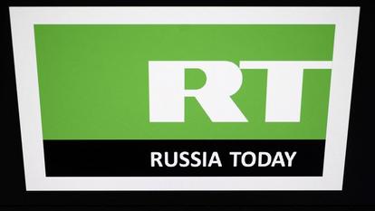 Au Sénégal, Une campagne publicitaire spectaculaire est déployée pour promouvoir la chaîne télévisée Russia Today.