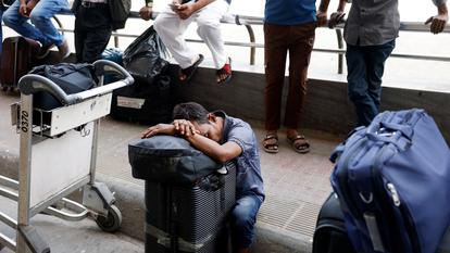 «Environ 4218 vols» étaient attendus samedi dans les pays du Moyen-Orient et «966 d’entre eux ont été annulés, soit 22,9%», a indiqué Cirium, société d’analyses spécialisée dans l’aviation. Dimanche, 716 vols ont été supprimés, sur 4.329 prévus à destination du Moyen-Orient, selon la même source.