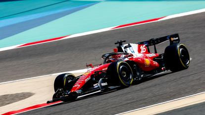 Lewis Hamilton repart pour une saison avec Ferrari.