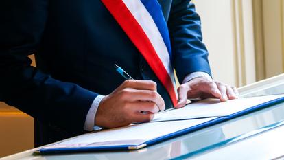 En France, depuis 1977, 138 villes ont toujours élu un maire de droite et 122 un maire de gauche.