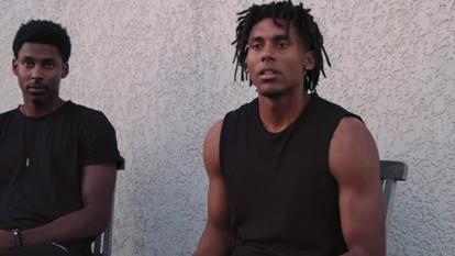 Elijah Hoard, basketteur et frère de l’international français Jaylen Hoard (à gauche)