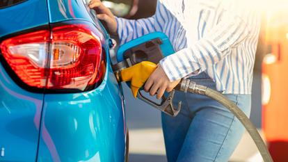 Dans plusieurs régions, les stations-service voient affluer les automobilistes.