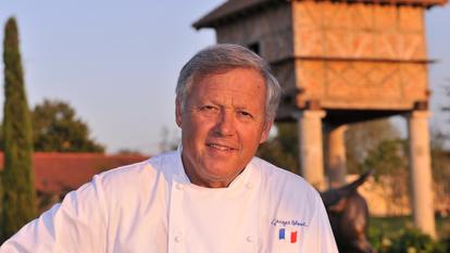 Les six plongeurs et deux commis de cuisine aujourd’hui sur la sellette, officiaient depuis des années dans différents établissements du groupe Georges Blanc, dont le restaurant étoilé.
