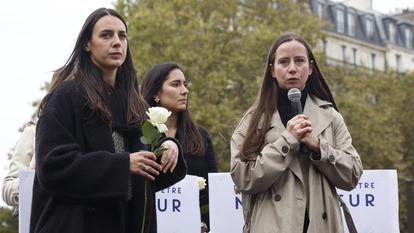 Alice Cordier et deux autres membres du collectif Némésis.