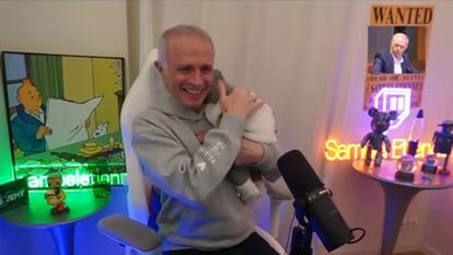 Samuel Étienne dans sa «Matinale est tienne», ce samedi 7 mars, sur Twitch