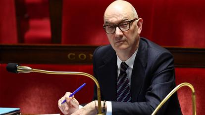 Une telle mesure, si elle s’avérait nécessaire, ne peut être efficace qui si elle est mise en œuvre de façon «coordonnée», a expliqué Roland Lescure depuis Bruxelles.