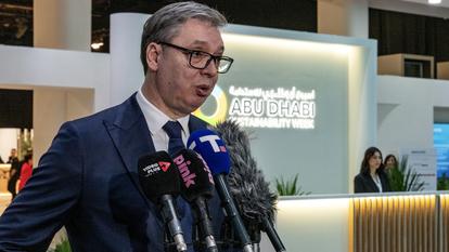 Le président serbe Aleksandar Vucic lors de la Semaine du développement durable à Abu Dhabi, le 14 janvier 2026.