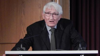 Jürgen Habermas.