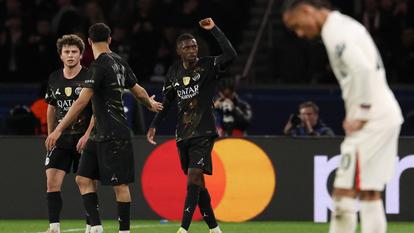 Ousmane Dembélé et les Parisiens ont déjà un pied en quarts de finale.