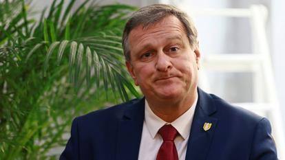 Louis Alliot, a été réélu maire de Perpignan au 1er tour avec 50,61 %. Le RN bénéficie, dans les communes qu’il administre, d’une véritable prime à la bonne gestion, fidélisant ainsi son électorat.