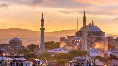 Ici, la mosquée Sainte-Sophie, à Istanbul, dans l’ancienne Constantinople.