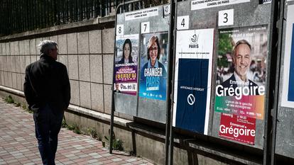 Le second tour des municipales à Paris se jouera entre la candidate de droite, Rachida Dati, et ses deux opposants de gauche, Emmanuel Grégoire (PS) et Sophia Chikirou (LFI).