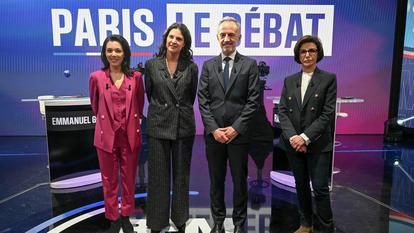 Apolline de Malherbe entourée de Sophia Chikirou, Emmanuel Grégoire et Rachida Dati.